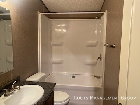 Building Photo - Home Available to Lease - Apply Today!