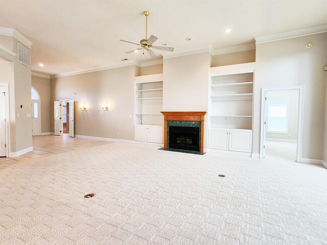 Foto del edificio - 192 Hamby Dr