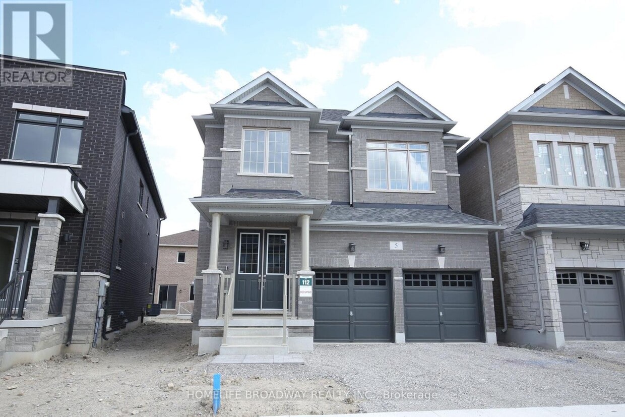 Primary Photo - 5 Boccella Cres