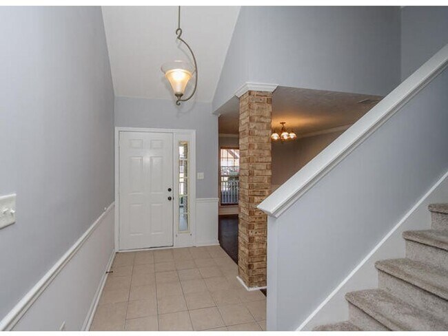 Foto del edificio - 7641 Pleasantville Way