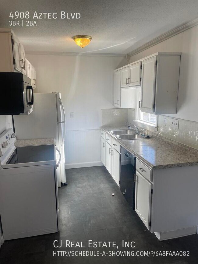 Foto del edificio - 4908 Aztec Blvd
