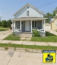 Building Photo - 1528 Bell Ave