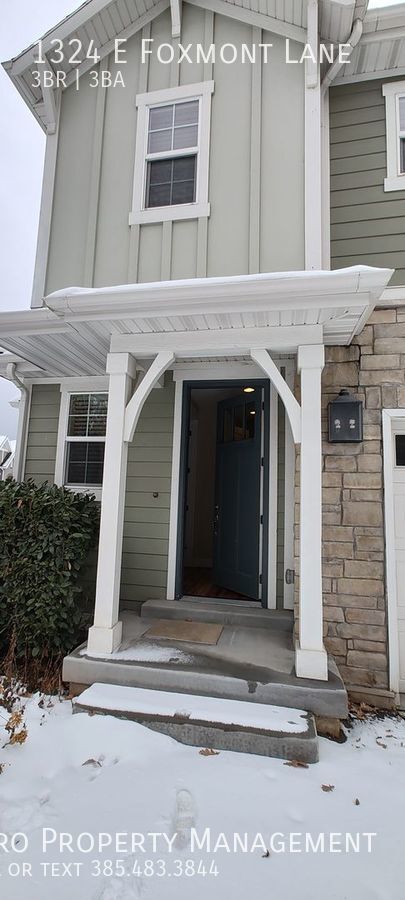 Building Photo - Pristine Home in the Foxwood Community!!!