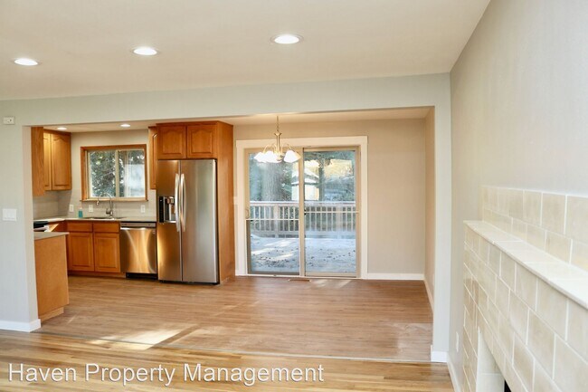 Foto del edificio - 5 br, 2.5 bath House - 2614 205th Pl SW