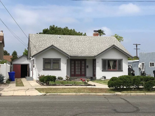 Building Photo - 5095 E Mountain View Dr