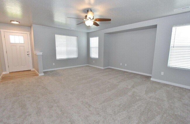 Foto del edificio - Immaculate & Spacious Home in West Meridian