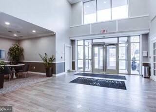 Foto del edificio - 2726 Gallows Rd