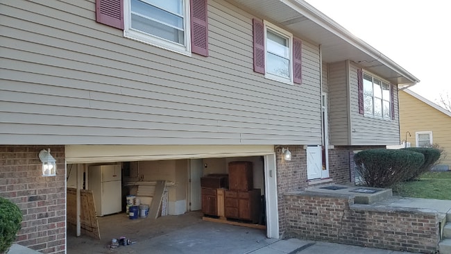 Building Photo - 201 Magnolia Dr