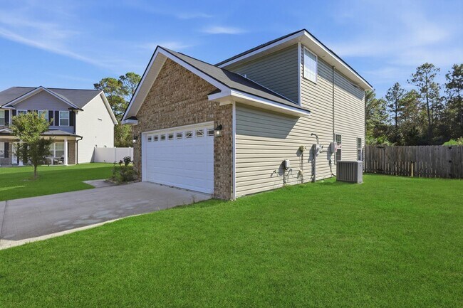 Foto del edificio - 3 Bedroom Griffin Park Home on Quiet Cul-de-Sac