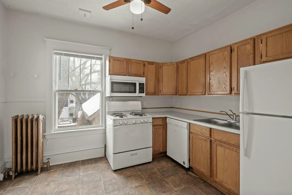 Primary Photo - 1309 W 28th St