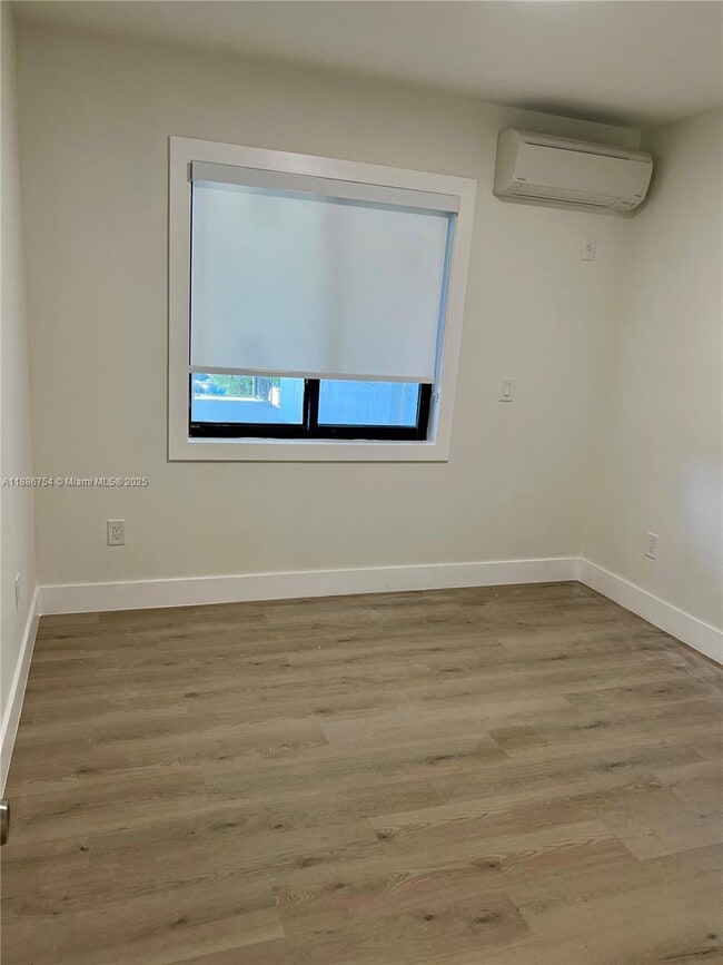 Building Photo - 711 Beacom Blvd
