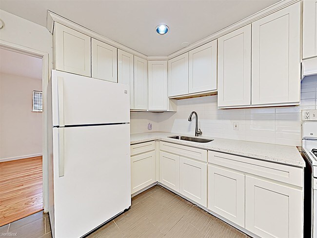 Foto del edificio - 2 br, 1 bath - 2245 Ashby Ave Apt A Apt A