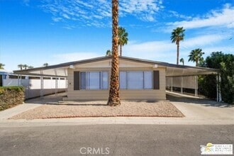 Building Photo - 38 Paseo Laredo N