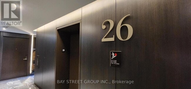 Photo du bâtiment - 11 Yorkville Ave