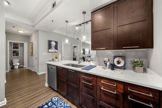 Foto del edificio - The GoodWynn at Town Brookhaven by ARIUM