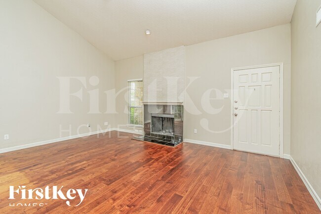 Foto del edificio - 2014 Greencove Dr