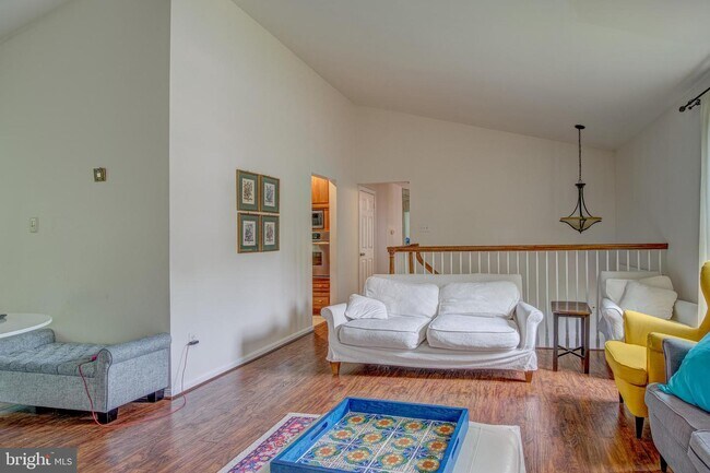 Building Photo - 1304 Forty Oaks Dr