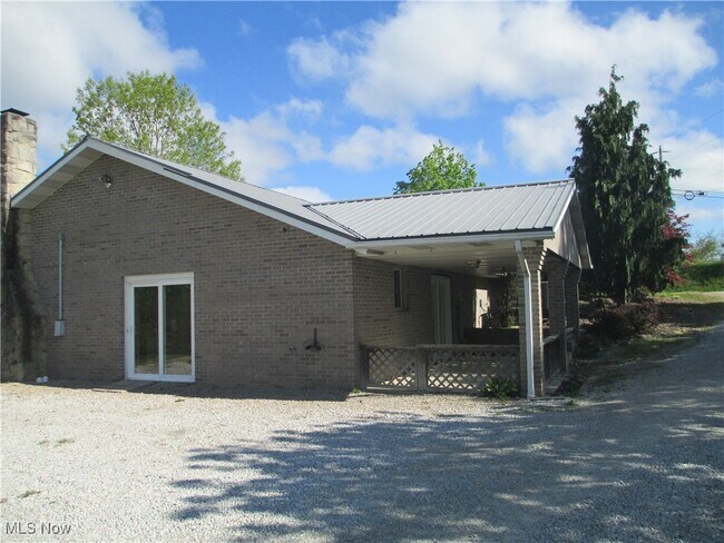 Foto del edificio - 4450 College Hill Rd