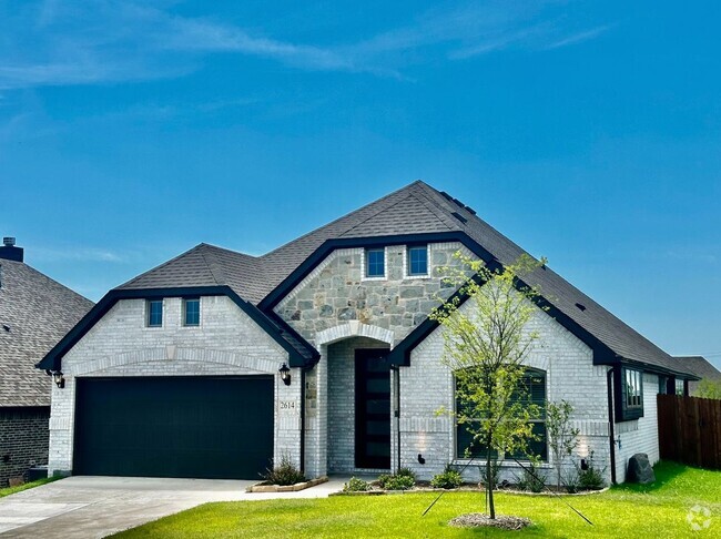 Building Photo - 2614 W Argyle Ln