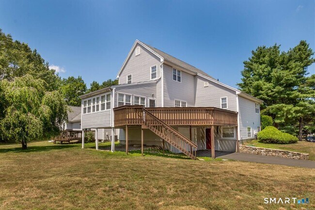 Foto del edificio - 309 Aspetuck Trail