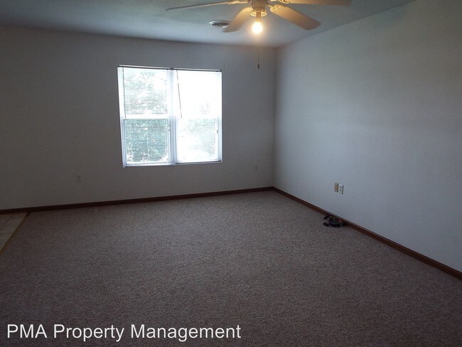 Building Photo - 1260 Sanpat Ln