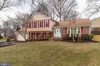 Building Photo - 8000 Lady Lewis Ct