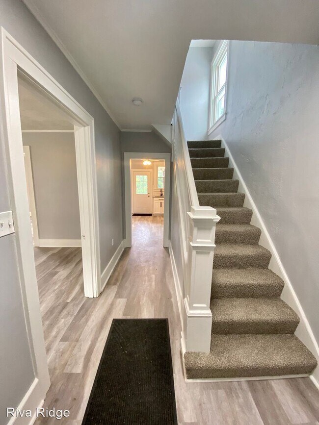 Building Photo - 4 br, 1 bath House - 340 Parkfield Street