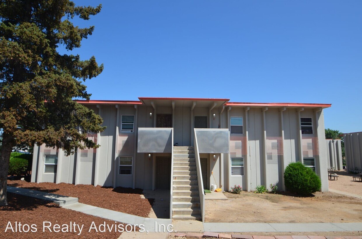 Primary Photo - 3800 S Julian St