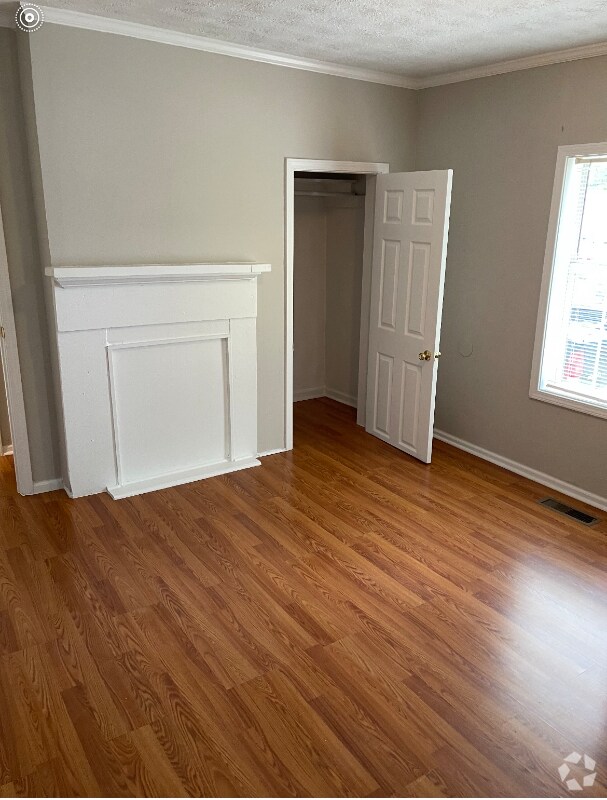 Apartments For Rent in Oconee, GA with Hardwood Floors 2 Rentals