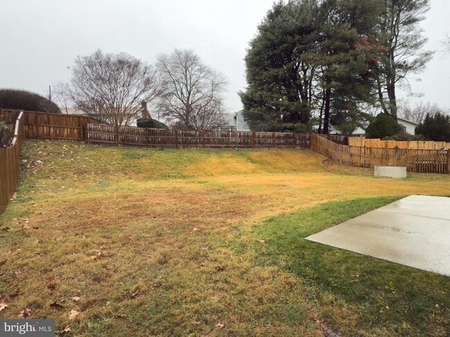 Building Photo - 12826 Camellia Dr