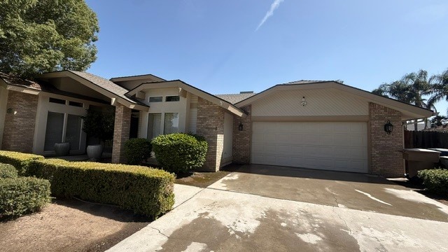 Building Photo - 9404 High Oak Dr