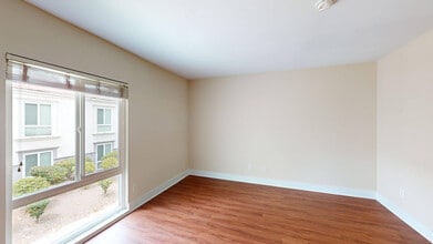 Interior Photo - 27 Seventy Five Mesa Verde