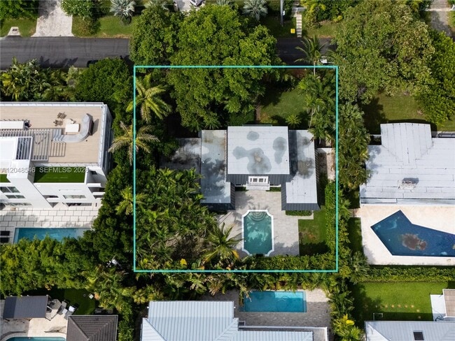 Building Photo - 651 S Mashta Dr