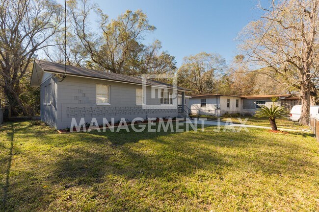 Building Photo - 6250 Pettiford Dr W