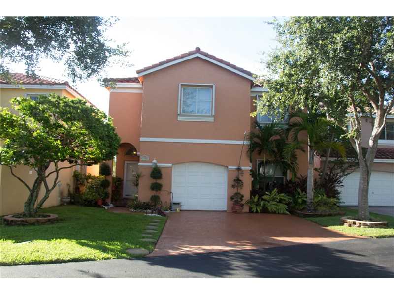 Primary Photo - 1450 N Trafalgar Cir