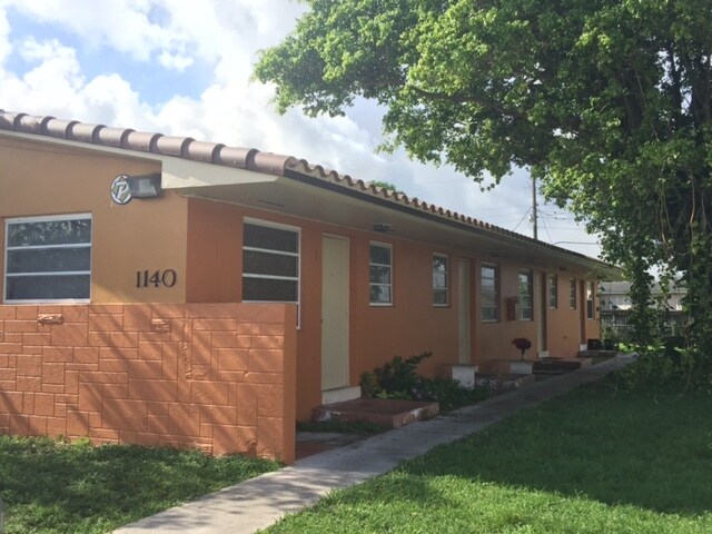 Building Photo - 2595 W 12th Ave