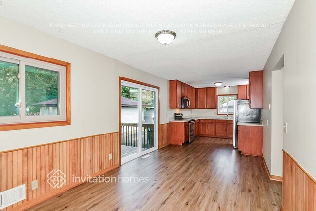 Building Photo - 5814 Pearson Dr