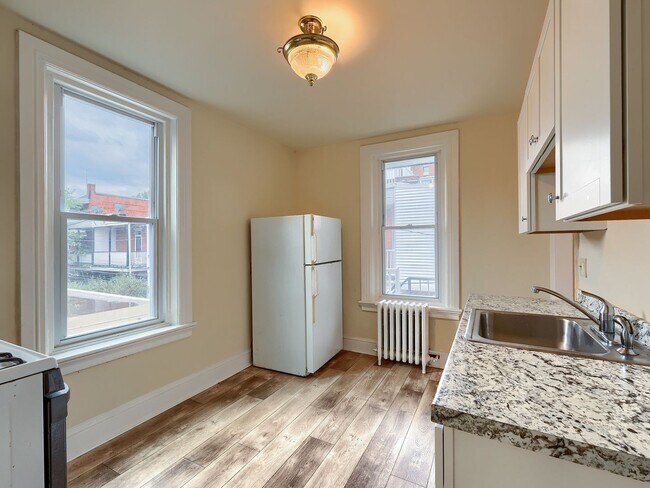 Foto del edificio - 211 Verbeke St