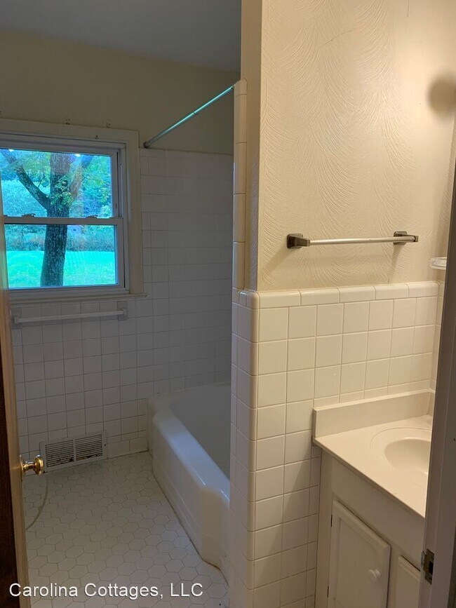 Foto del edificio - 3 br, 1 bath House - 3625 Sugarloaf Road
