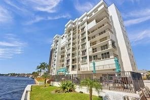 Primary Photo - 1609 North Riverside Drive, Pompano Beach,...
