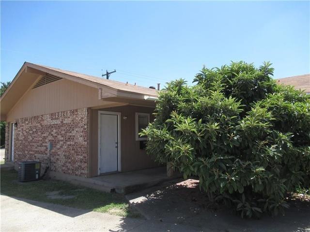 Foto principal - 1124 N Center St