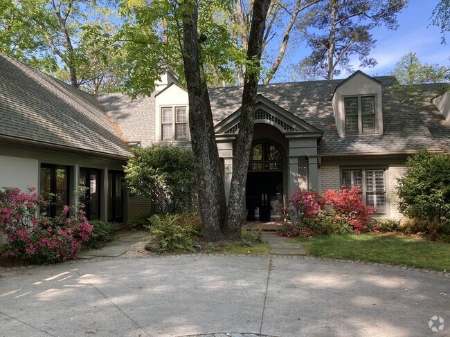 Building Photo - 4990 Riverview Rd