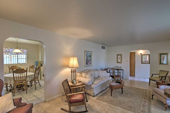 Foto del edificio - 2731 N 3rd Ave