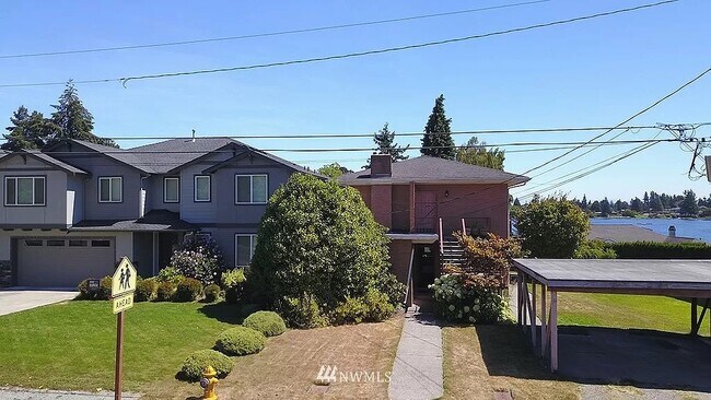 Front (w/parking) - 15228 20th Ave SW