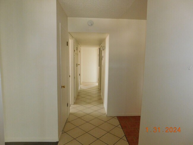 Foto del edificio - 400 S Gordon St