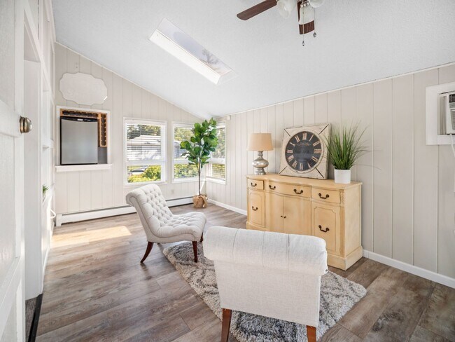 Building Photo - Spacious 2-Bedroom Home with Private Deck,...