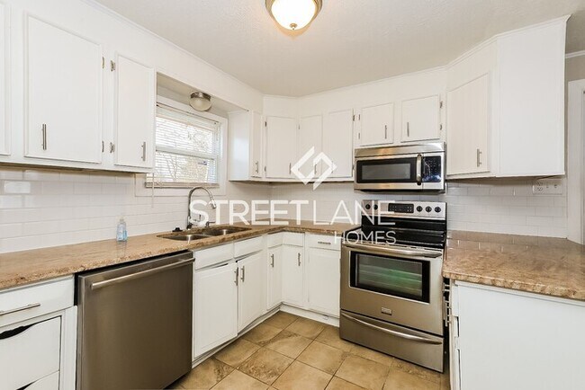 Foto del edificio - REDUCED!