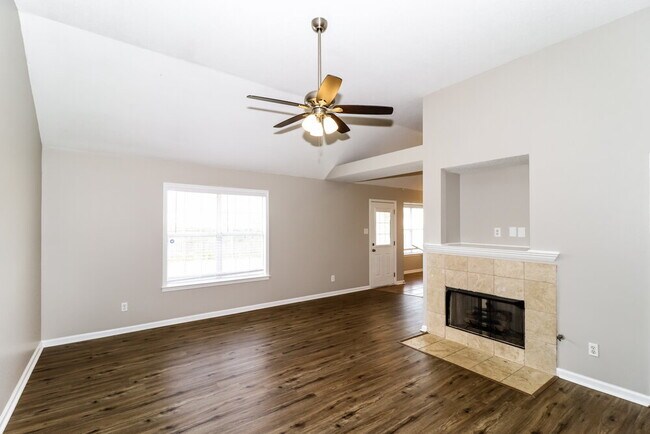 Foto del edificio - 95 Winding Creek Dr