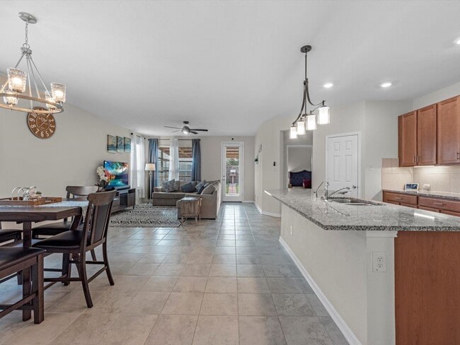 Foto del edificio - 14719 Cypress Creek Landing