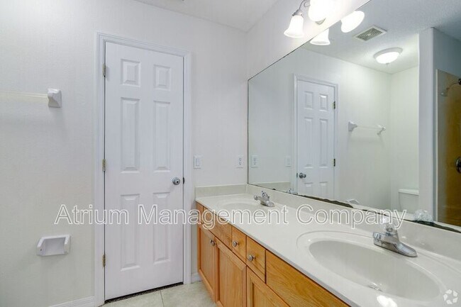 Foto del edificio - 2221 Harrison St